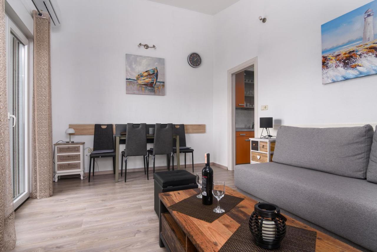 Apartment Kvesic Trogir Zewnętrze zdjęcie