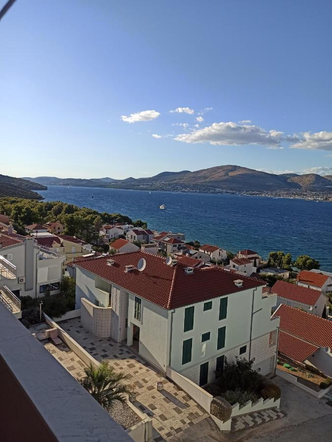 Apartment Kvesic Trogir Zewnętrze zdjęcie