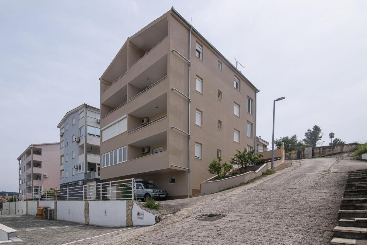 Apartment Kvesic Trogir Zewnętrze zdjęcie