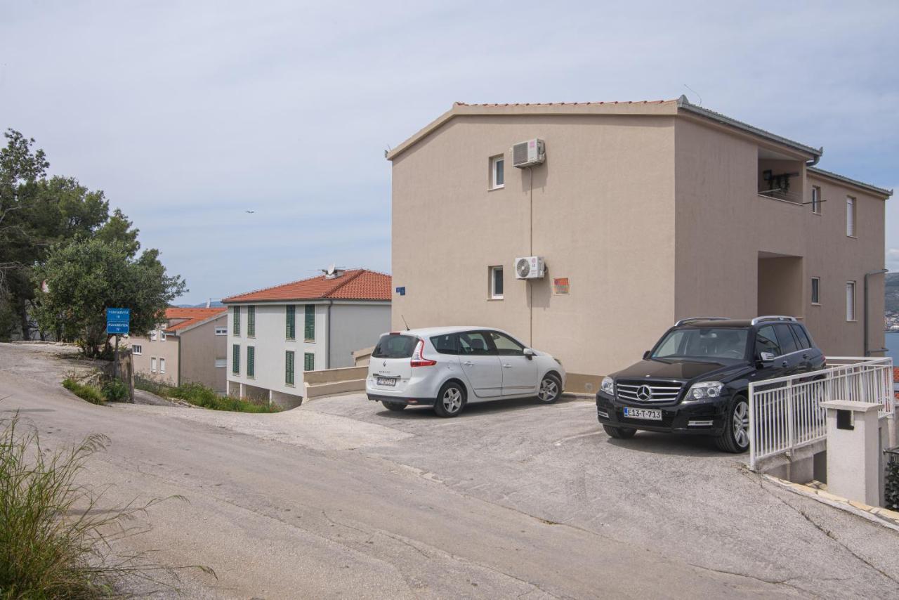 Apartment Kvesic Trogir Zewnętrze zdjęcie